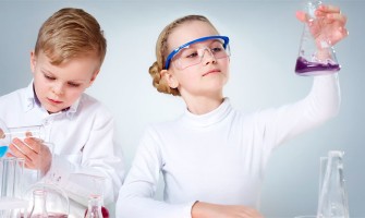 Πειράματα για παιδιά στο σπίτι με χρήση της Φυσικής και της Χημείας