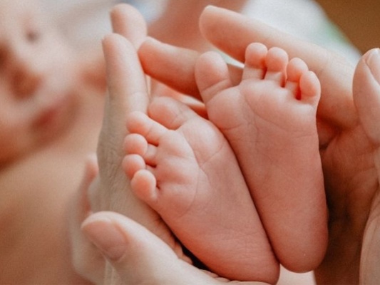 Ποια ζητήματα υγείας αντιμετωπίζουν συχνά τα μωρά;
