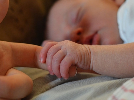 Άγχος αποχωρισμού στη βρεφική ηλικία: Τι συμβαίνει στο μωρό μου;